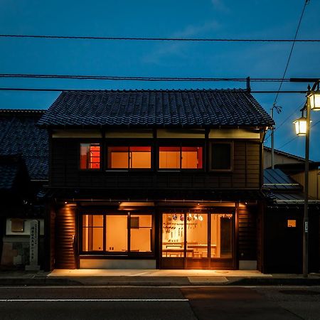 Teramachiya Wind Bell Temple Guest House Kanazawa Buitenkant foto